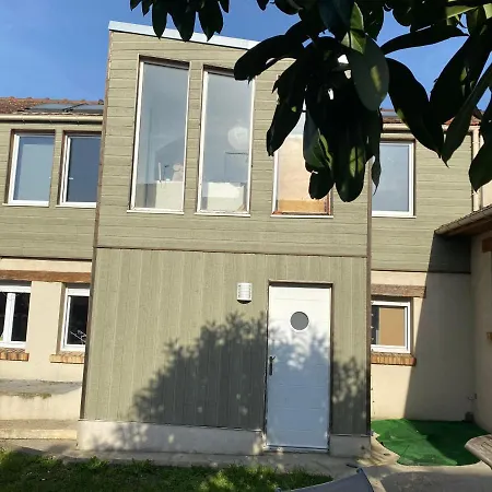 La Maison Des Roses